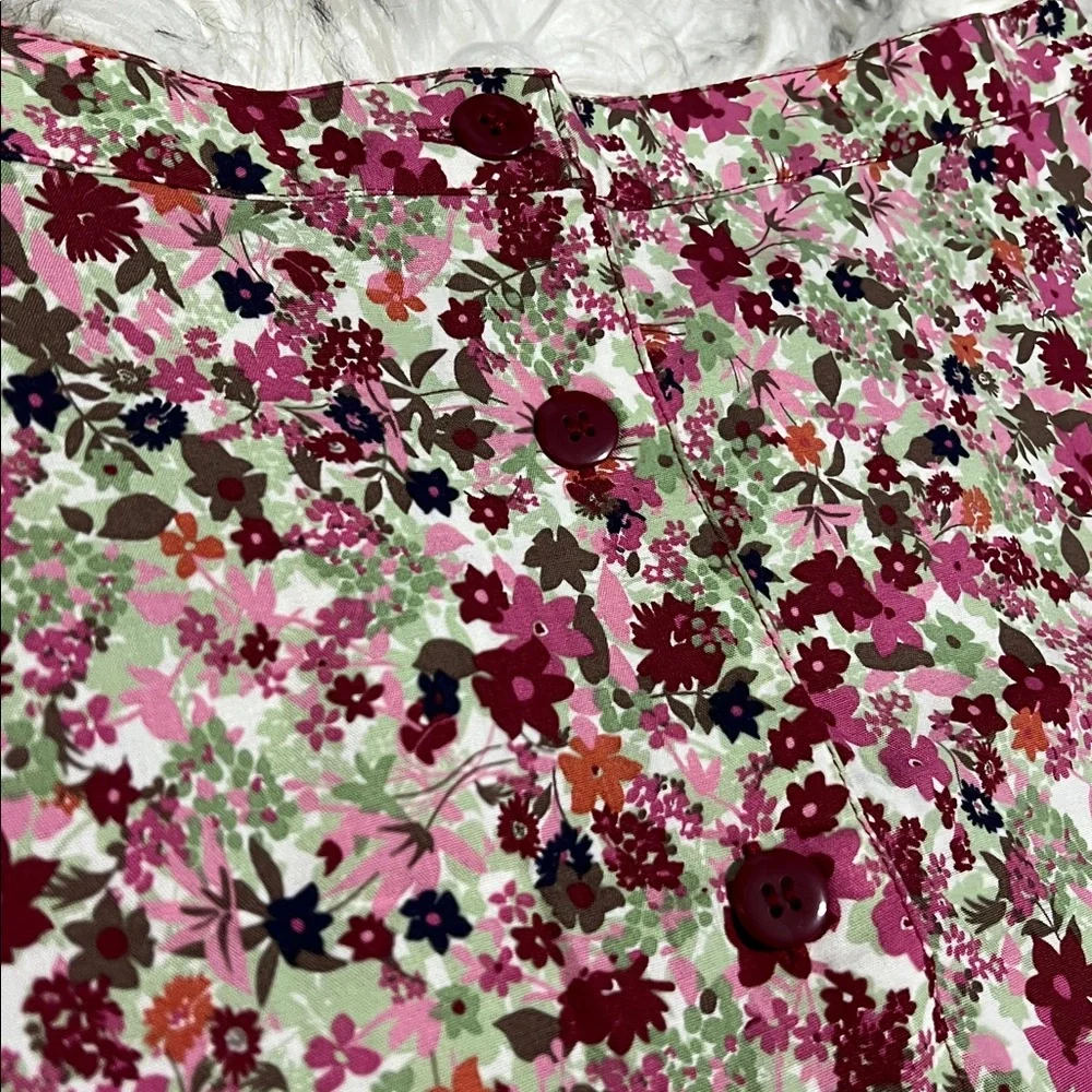 Christopher & Banks Button Down Floral Print Skirt Hemmed size 12 - Picture 5 of 7